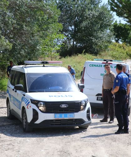 Kızının terliğini almak için göle girdi, boğuldu