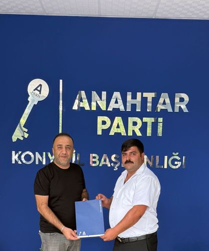 Anahtar Parti’nin Yunak hamlesi ilçede taşları yerinden oynattı