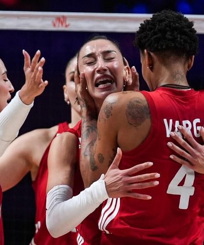 Dünyanın zirvesinde yine biz varız: Filenin Sultanları 2026 FIVB Milletler Ligi şampiyonu!