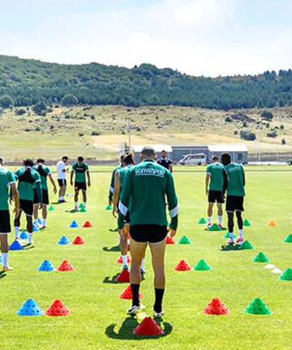 Konyaspor’da yoğun Slovenya kampı sona erdi: İzin sonrası Çaykur Rizespor mesaisi başlıyor