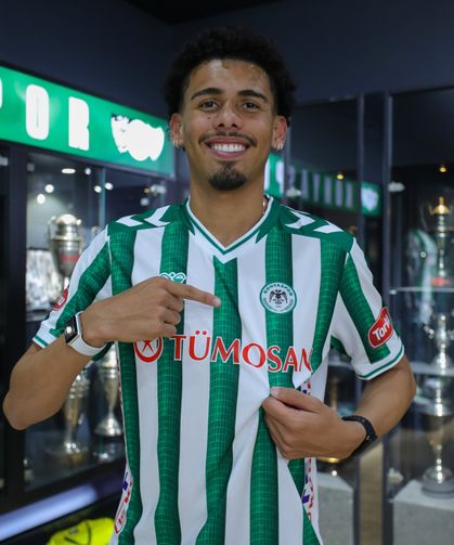 Konyaspor yeni transferini duyurdu!