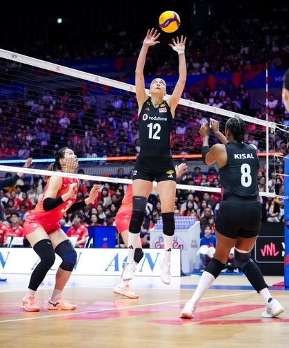 Milli Kadın Voleybol Takımı üst üste 2. kez Avrupa şampiyonu!