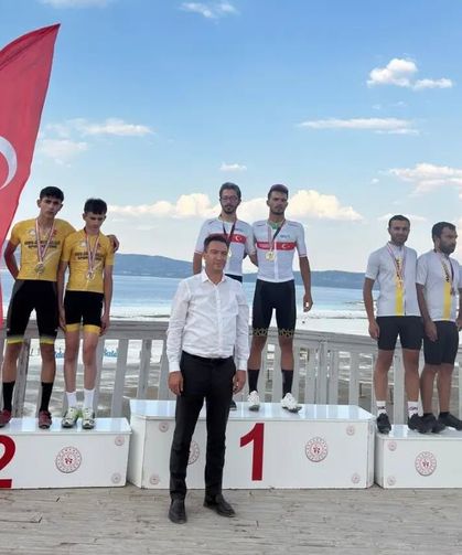 Pedallara kazınan şampiyonluk destanı: Görme engelli sporculardan Burdur’da tarihi başarı