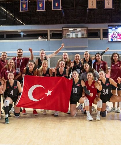 Milli Kadınlar namağlup finalde!