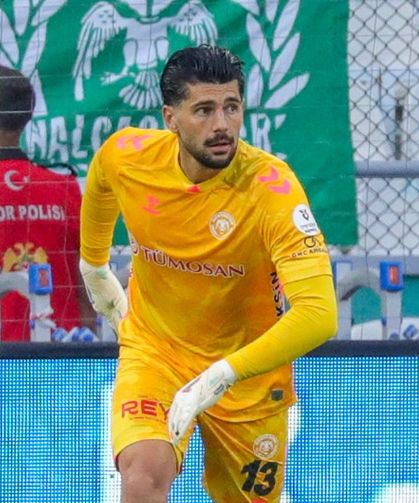 Süper Lig'de Konyaspor'a kötü haber: Bahadır Han Güngördü'den üzen gelişme!