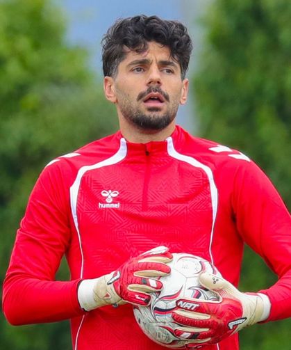 İlhan Palut’tan Erzurum deplasmanı öncesi sıkı yönetim: Konyaspor’da zorlu mesai başladı!