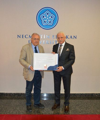 Tıp eğitiminde dev adım: NEÜ'nün başarısı resmiyet kazandı!