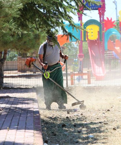 Selçuklu’da ders zili öncesi temizlik seferberliği