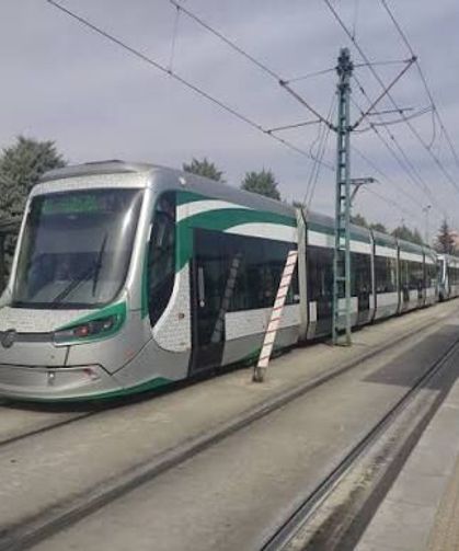 Merkezdeki kritik güzergahta tramvay seferlerine enerji engeli!