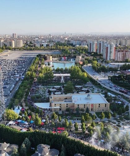 Konya’da muazzam lezzet şöleni: 4. GastroFest yüz binleri ağırladı!