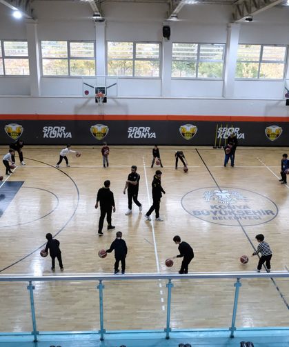 Konya’da basketbol heyecanı yeniden alevleniyor: Büyükşehir Belediyesi duyurdu!