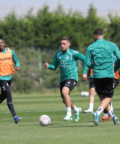 Konyaspor hazırlıklarını sürdürüyor