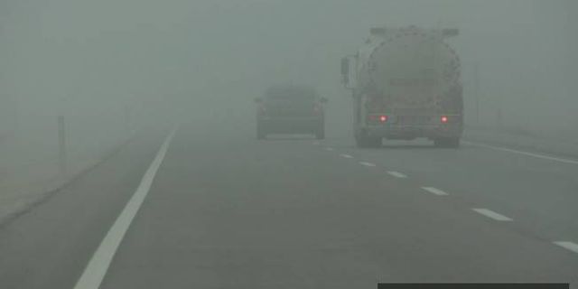 Aksaray’da yoğun sis etkili oldu