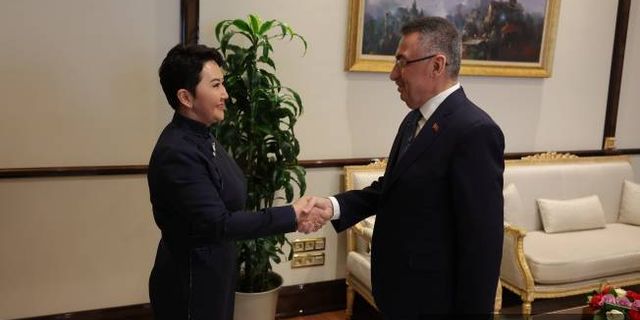 Cumhurbaşkanı Yardımcısı Oktay, Moğolistan Dışişleri Bakanı'nı  kabul etti