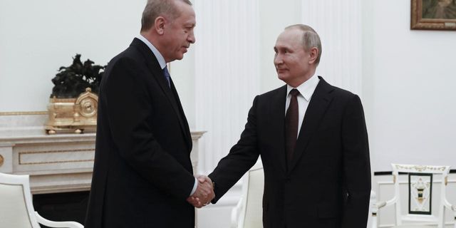 Putin'den Erdoğan'a tebrik mesajı
