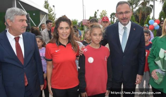 Kasapoğlu: Spora ve gençlere yatırım yapıyoruz