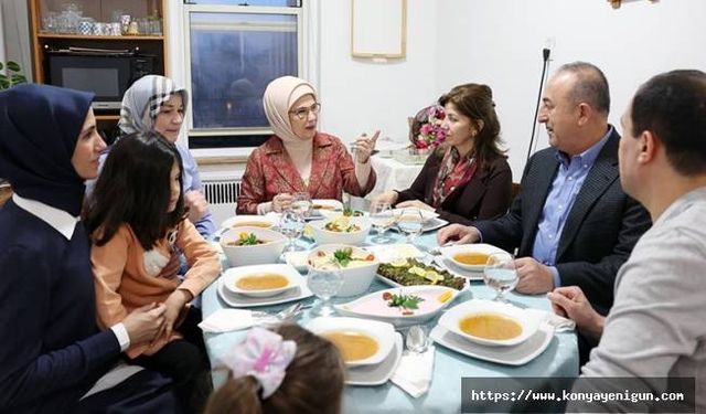 Emine Erdoğan, New York'ta Türk ailenin evinde iftar yaptı
