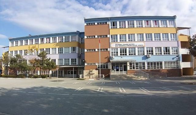 Örnek Nesiller yetiştiriyor
