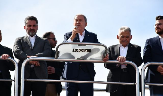 Bakan Akar'dan terörle mücadele vurgusu