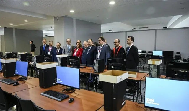 YSK Başkanı Yener, sayım hazırlıklarını kontrol etti