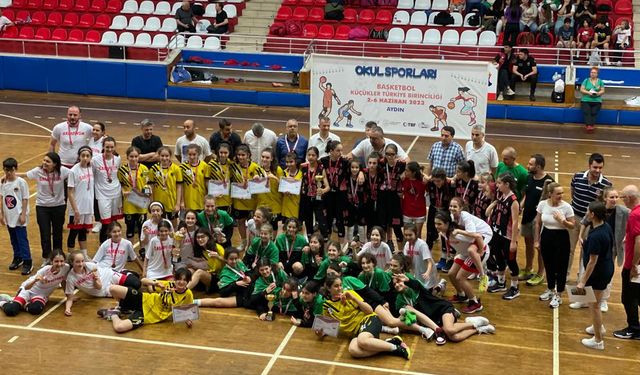 Okullararası basketbolcular kıyasıya yarıştı