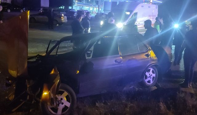 Bitlis'te trafik kazası: 4'ü çocuk 8 yaralı