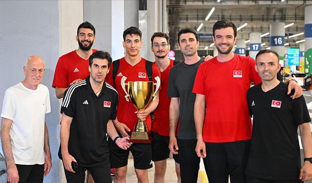 Şampiyon olan  A Milli Erkek Voleybol Takımı, yurda döndü