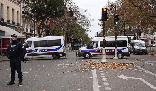 Fransa'da bomba paniği