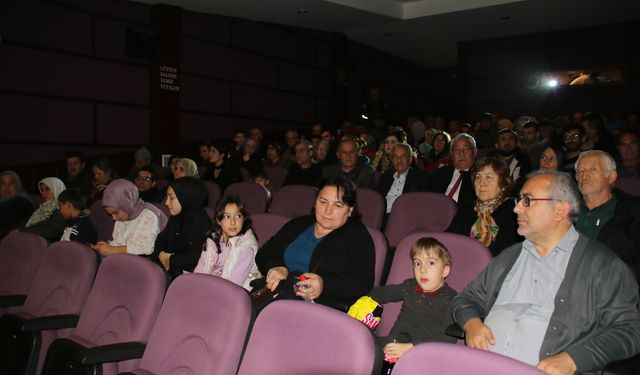 Akşehir'de engellilere özel sinema etkinliği