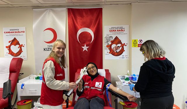 Kızılay kan bağışında dünya 3'üncüsü oldu