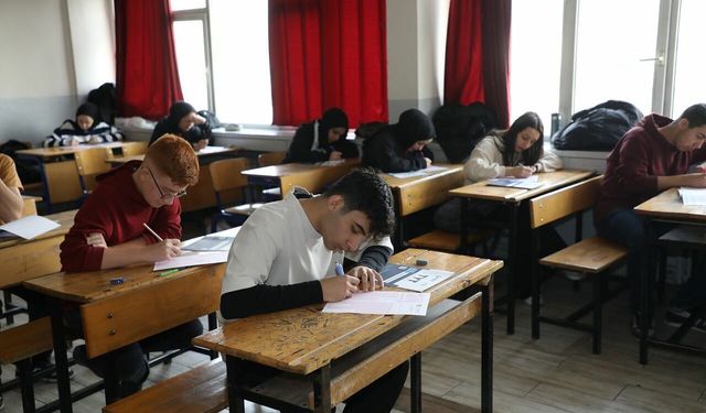 Karapınar LGS’de yüzde 20’lik dilime kadar 22 öğrenci çıkardı
