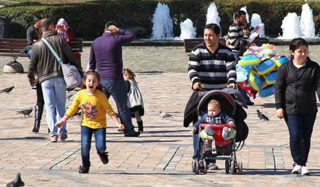 Bu hafta hava nasıl olacak? Meteoroloji'den sağanak yağış ve orman yangını uyarısı geldi