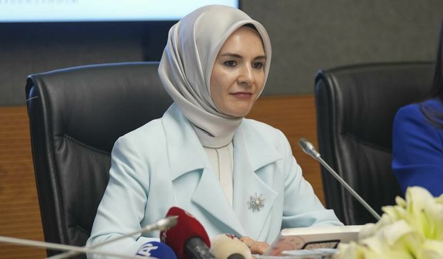 Evlenecek gençlere büyük destek! Kredi, konut ve çocuk müjdeleri bir arada açıklandı
