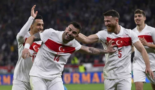 Abdülkerim Bardakcı 2. gol sevincini yaşadı