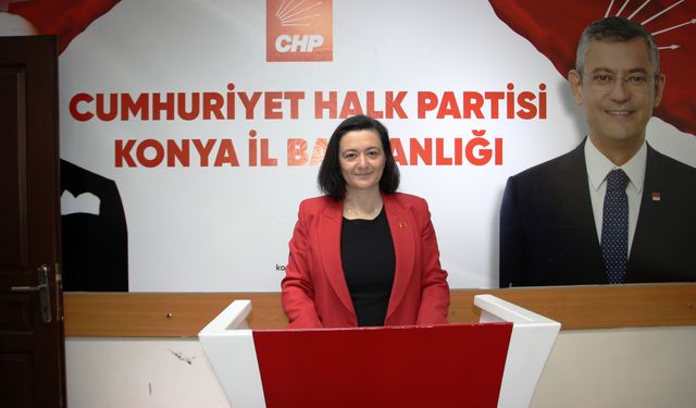 'Biz kadınız, devrimin öncüsüyüz'