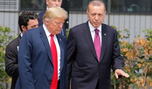 Beyaz Saray’da gündem yaratan açıklamalar: Havalimanında konuşan lider iki ülke arasındaki ilişkinin şifrelerini verdi