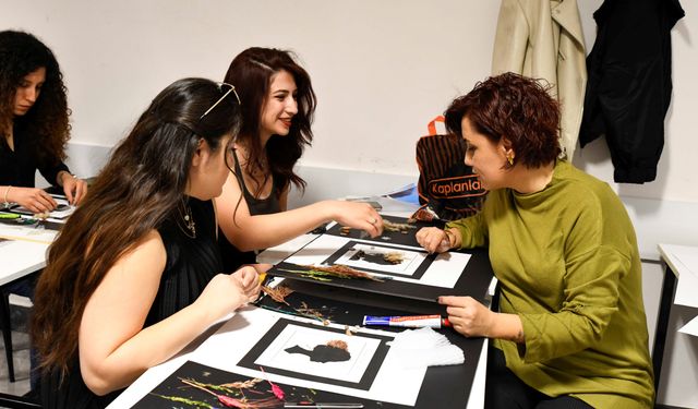 Geri dönüşümden sanat eseri