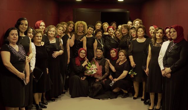 Türkü Yarenleri konserine yoğun ilgi