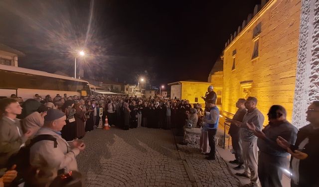 Konya'da mukaddes topraklara yolculuk başladı