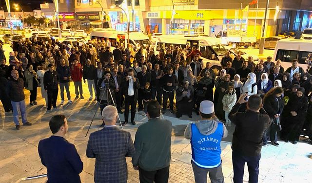 Konya'da hacı adayları dualarla uğurlandı