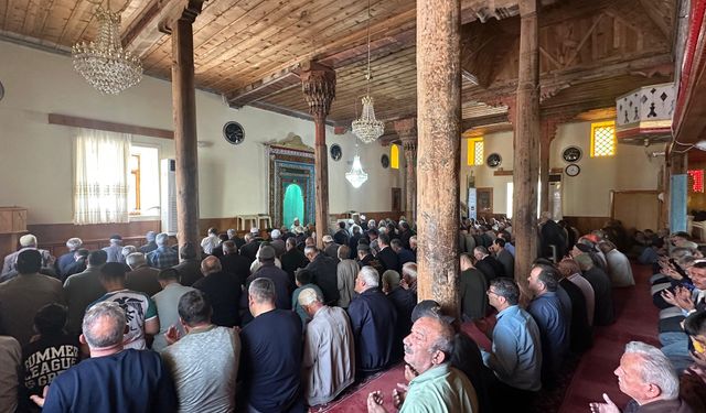 Konyalı çiftçiler yağmur arayışında