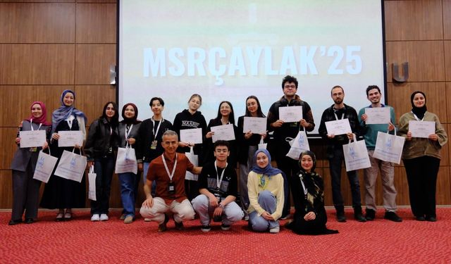 Genç zihinler MSRÇaylak Münazara Turnuvası’nda parladı