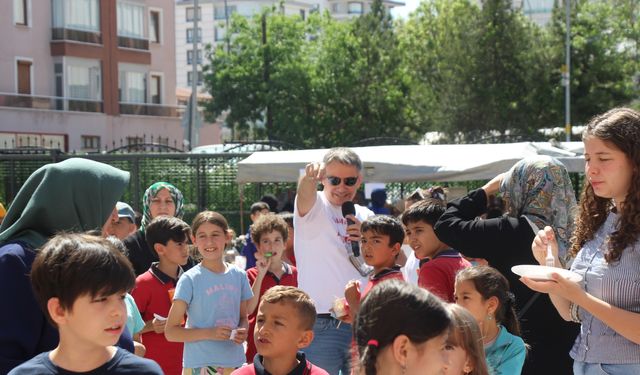 Öğrenciler baharı şenlikle yaşadı