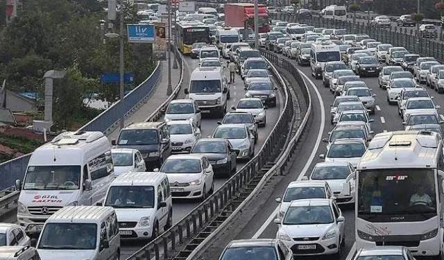 Kırıkkale-Konya yolunda trafik tek yöne düştü