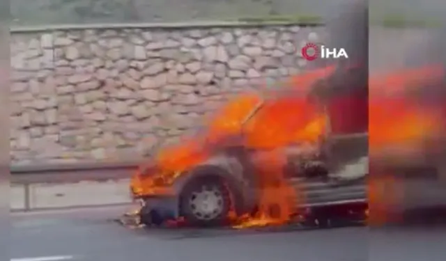 Ankara-Konya yolunda ki araç alev topuna döndü