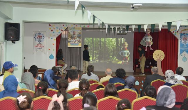 Yiğit, Karatay Şehit Erol Olçok İlkokulunu ziyaret etti