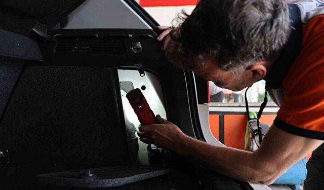 Otomobilden çıkan şey herkesi şaşırttı