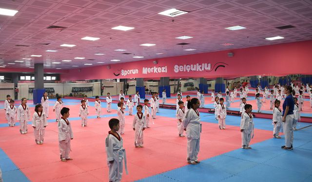 Selçuklu'da Yaz Okulu eğitimleri başladı