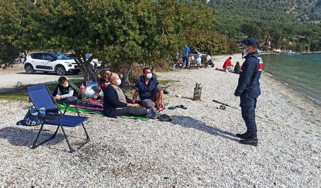 Jandarma karadan, sahil güvenlik denizden uyarıyor