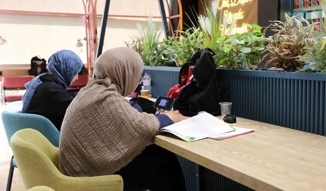 Sınava günler kala kütüphaneler doldu taştı